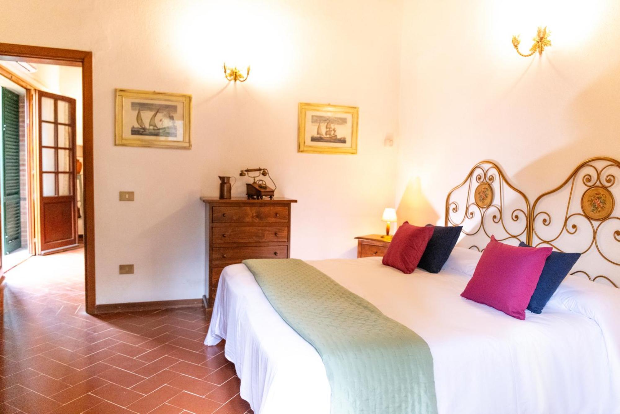 Villa Borgo Il Poggio Agritourismo Montaione Exterior foto